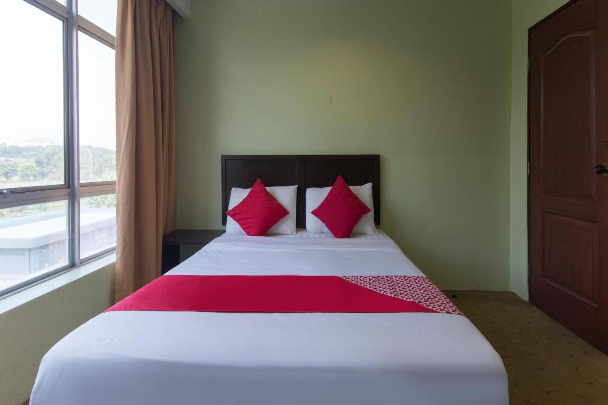 Amani Hotel Kampong Sungai Ramal Dalam Exterior photo
